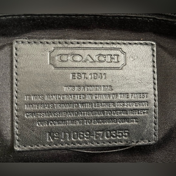 Coach Messanger Bag - Picture 2 of 5